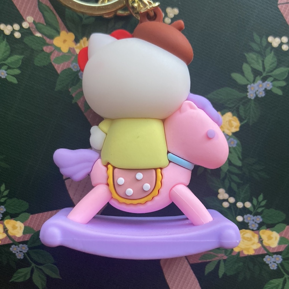 Hello Kitty on Rocking Horse Keychain - Picture 2 of 4
